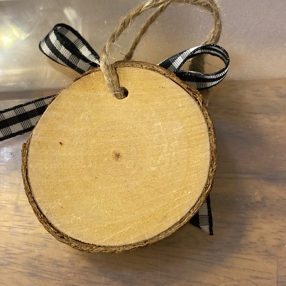 Handmade Christmas ornament - Picture 2 of 2